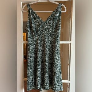 Abercrombie & Fitch green and white mini dress in size medium. Brand new.